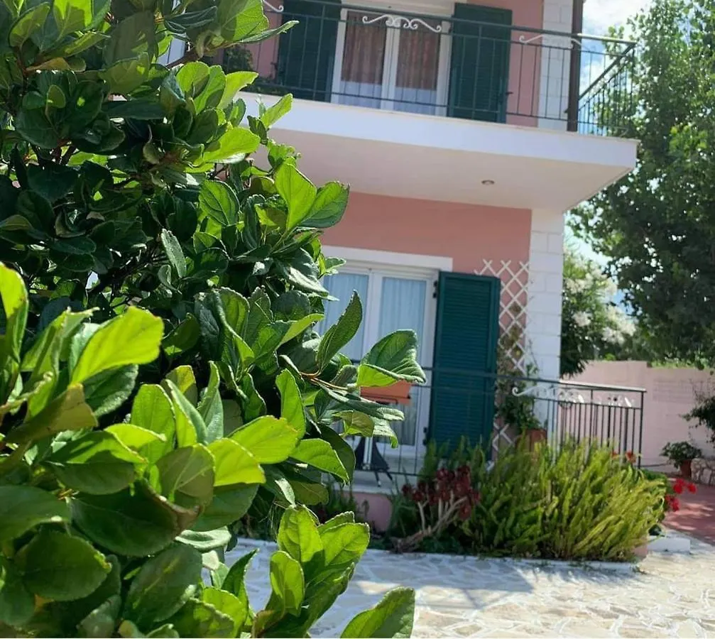 Maria Anastasia Studios Τραπεζάκι Ελλάδα