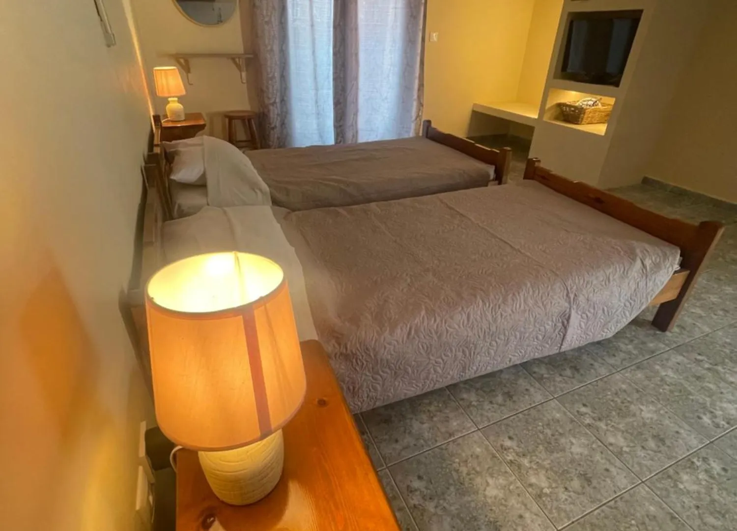 Maria Anastasia Studios Τραπεζάκι Ελλάδα